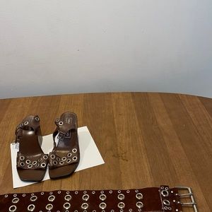 Suede lol belt with silver metal like holes